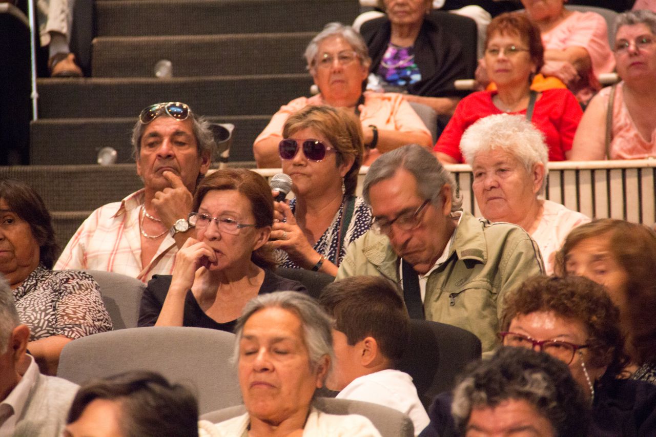 Adultos Mayores disfrutan ciclo de cine con programa “Mis Mejores Años Adultos Mayores disfrutan ciclo de cine con programa “Mis Mejores Años